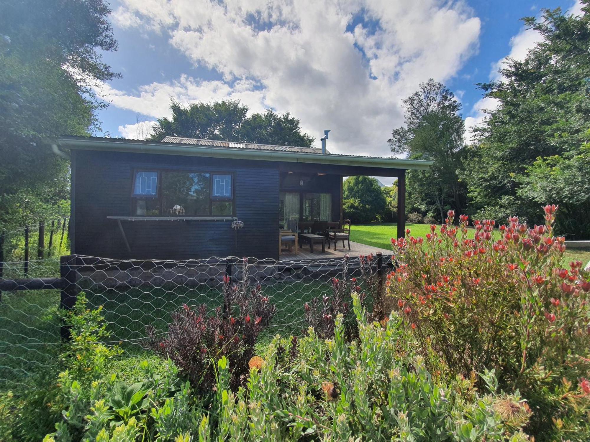 Beautiful Garden Cottage Stormsrivier Dış mekan fotoğraf